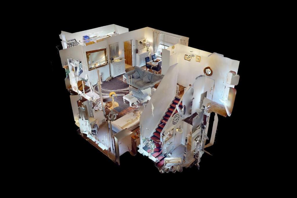 Spacious One Bedroom Flat West Hoathley ภายนอก รูปภาพ